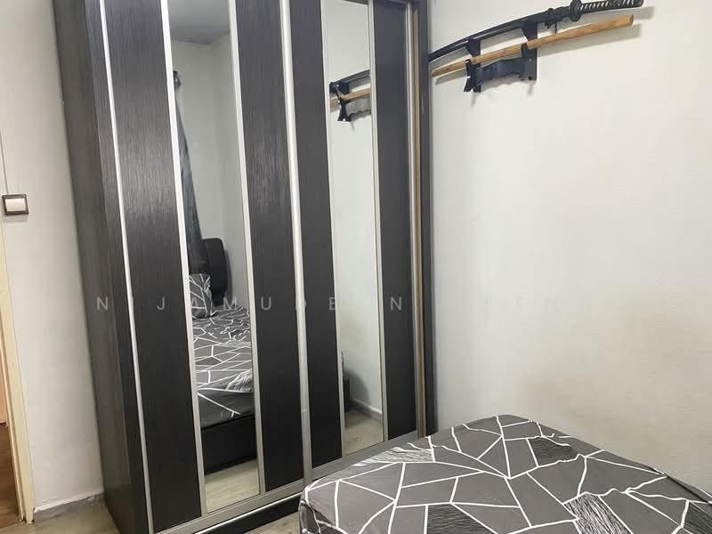 745 Jurong West Street 73, 745 Jurong West Street 73, 3 Bedrooms, 1,119 sqft, HDB Flat For Sale, by Nijamudeen Deeno, 500115486 - Bedroom - PropertyGuru.com.sg