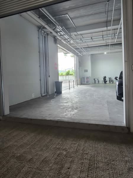 Food Vision @ Mandai, 21 Mandai Estate, Admiralty / Woodlands, 1,668 sqft, Factory / Workshop (B2) For Rent, by Elizabeth Chia, 500115502 - Exterior - CommercialGuru.com.sg