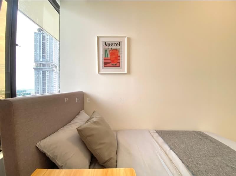 International Plaza, 10 Anson Road, Room Rental, 100 sqft, Apartment For Rent, by Pheron Lim, 500115514 - Bedroom - PropertyGuru.com.sg