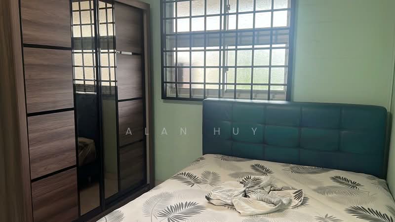 12 Lorong 7 Toa Payoh, 12 Lorong 7 Toa Payoh, Room Rental, 200 sqft, HDB Flat For Rent, by Alan Huy, 500115520 - Bedroom - PropertyGuru.com.sg