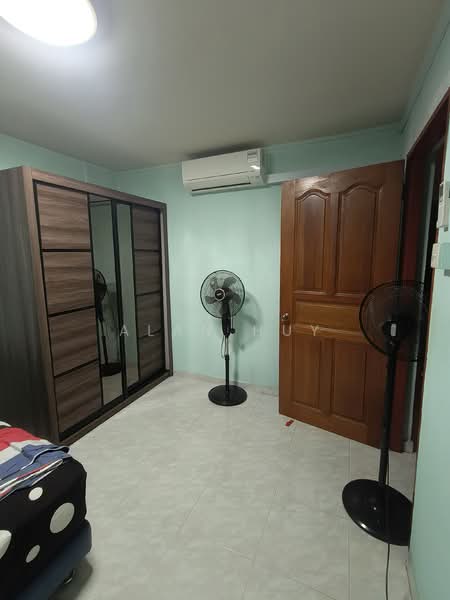 12 Lorong 7 Toa Payoh, 12 Lorong 7 Toa Payoh, Room Rental, 200 sqft, HDB Flat For Rent, by Alan Huy, 500115520 - Bedroom - PropertyGuru.com.sg
