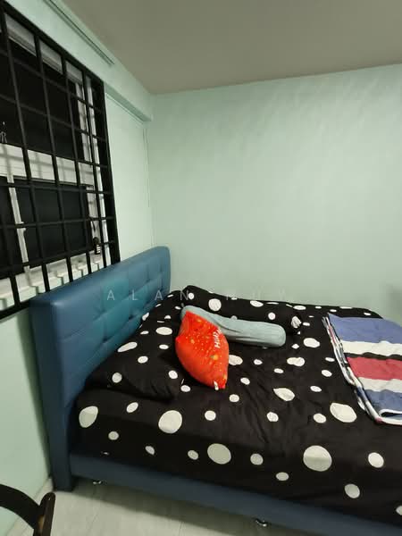 12 Lorong 7 Toa Payoh, 12 Lorong 7 Toa Payoh, Room Rental, 200 sqft, HDB Flat For Rent, by Alan Huy, 500115520 - Bedroom - PropertyGuru.com.sg