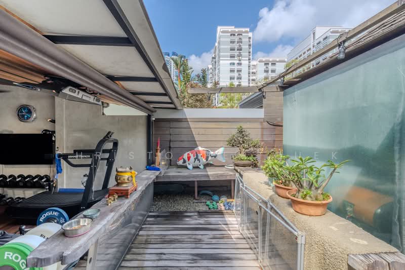 42 Jalan Bahagia, 42 Jalan Bahagia, 2 Bedrooms, 1,270 sqft, HDB Flat For Sale, by Christopher Quek, 500115552 - Gym - PropertyGuru.com.sg