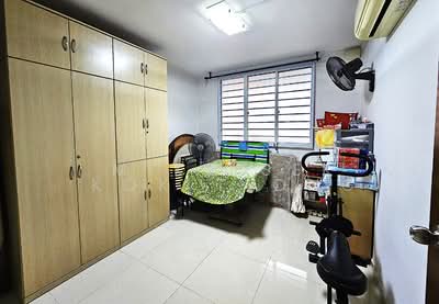 For Rent - 325 Serangoon Avenue 3