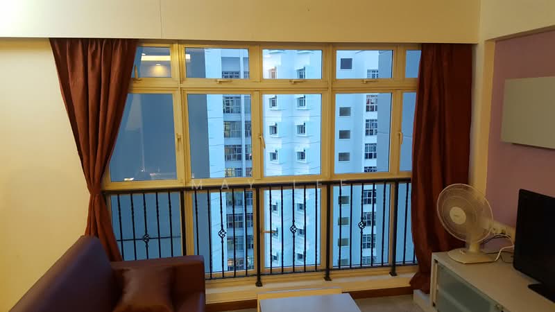 384 Bukit Batok West Avenue 5, 384 Bukit Batok West Avenue 5, 3 Bedrooms, 990 sqft, HDB Flat For Rent, by May Lee, 500115564 - Living Room - PropertyGuru.com.sg