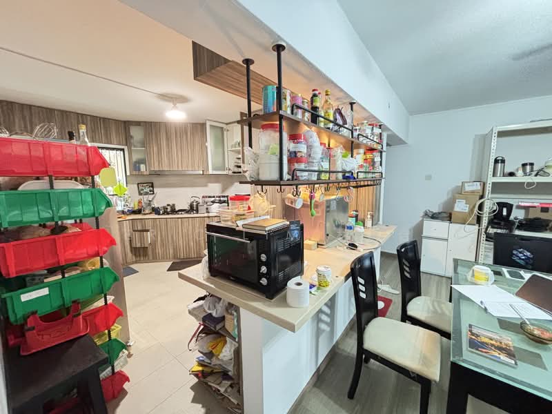 Ivory Heights, 124 Jurong East Street 13, 3 Bedrooms, 1,701 sqft, Condominium For Sale, by Eric Lim 林勇合, 500115567 - Kitchen - PropertyGuru.com.sg