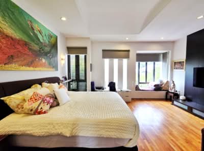 For Sale - Bring in your luggage to beautiful 3 Storey Corner Terrace