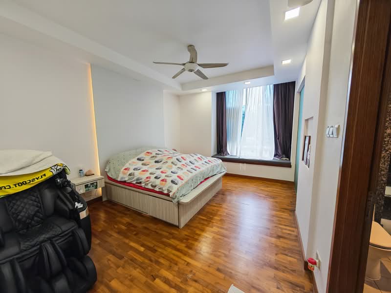 Springside Avenue, Springside Avenue, 5 Bedrooms, 4,155 sqft, Terraced House For Sale, by Cz Chen, 500115570 - Bedroom - PropertyGuru.com.sg