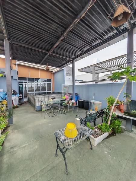 Springside Avenue, Springside Avenue, 5 Bedrooms, 4,155 sqft, Terraced House For Sale, by Cz Chen, 500115570 - Exterior - PropertyGuru.com.sg