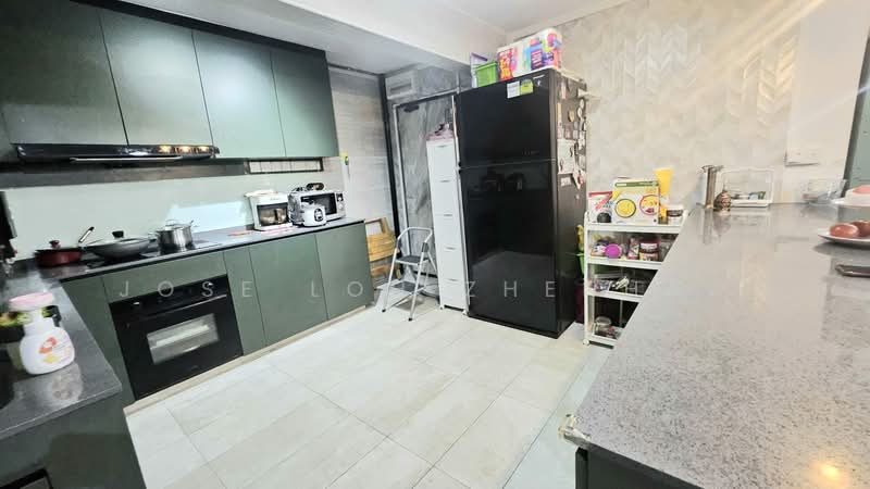 202 Boon Lay Drive, 202 Boon Lay Drive, 3 Bedrooms, 1,292 sqft, HDB Flat For Sale, by Jose Loh Zhenhao, 500115571 - Kitchen - PropertyGuru.com.sg