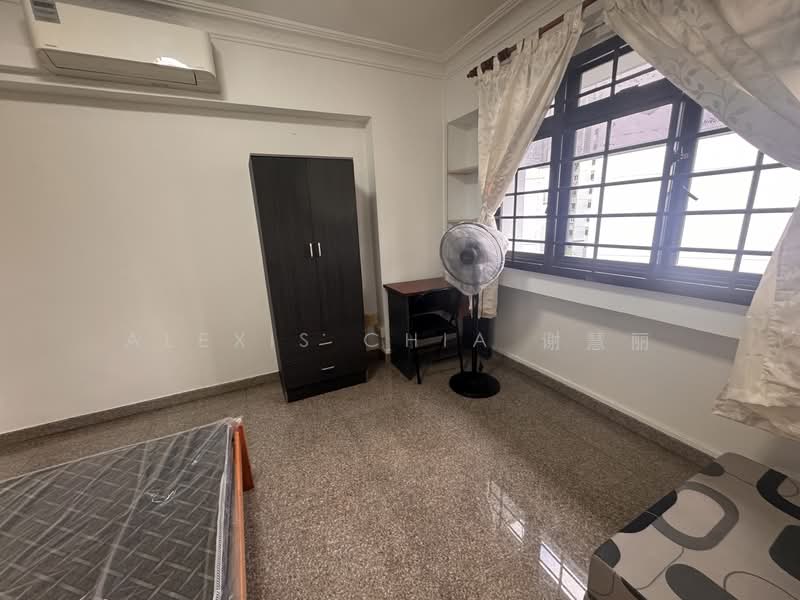408 Sembawang Drive, 408 Sembawang Drive, Room Rental, 150 sqft, HDB Flat For Rent, by Alexis Chia 谢慧丽, 500115575 - Bedroom - PropertyGuru.com.sg