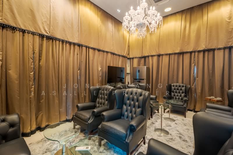 Residences @ Emerald Hill, 119 Emerald Hill Road, 3 Bedrooms, 1,851 sqft, Apartment For Sale, by JONES LANG LASALLE PROPERTY CONSULTANTS PTE LTD, 500115578 - Living Room - PropertyGuru.com.sg