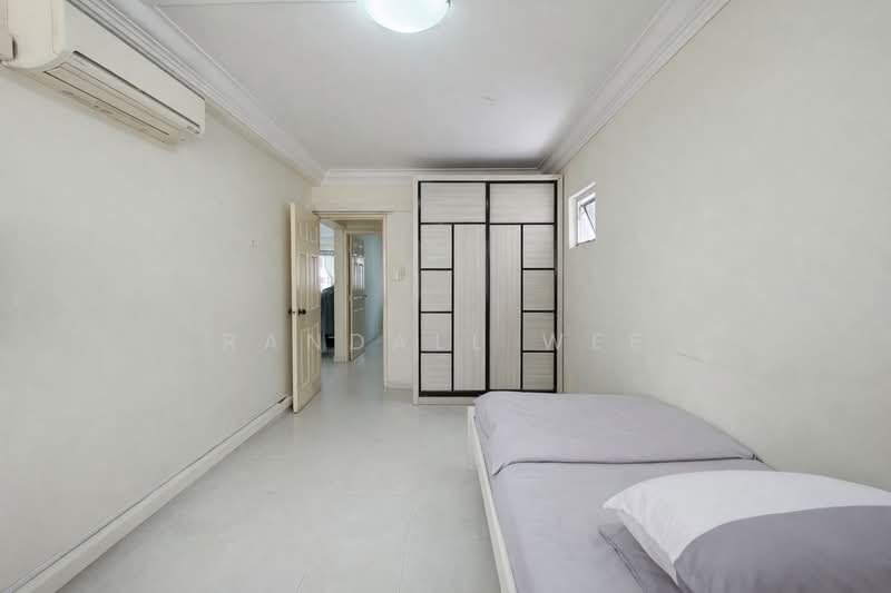 234 Choa Chu Kang Central, 234 Choa Chu Kang Central, 3 Bedrooms, 1,313 sqft, HDB Flat For Sale, by Randall Wee, 500115588 - Bedroom - PropertyGuru.com.sg