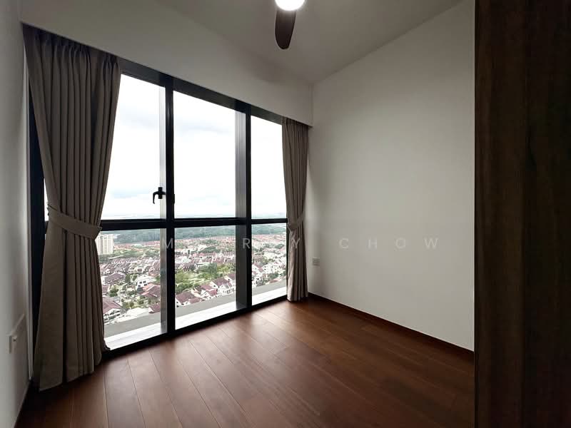 Lentor Modern, Lentor Central, 3 Bedrooms, 990 sqft, Condominium For Sale, by Kimberly Chow, 500115602 - Common Bedroom - PropertyGuru.com.sg