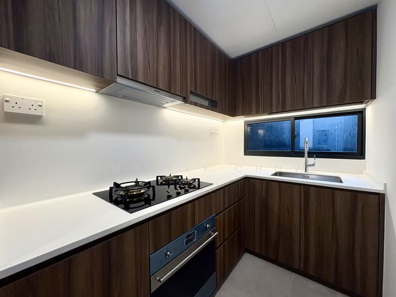 Lentor Modern, Lentor Central, 3 Bedrooms, 990 sqft, Condominium For Sale, by Kimberly Chow, 500115602 - Kitchen - PropertyGuru.com.sg
