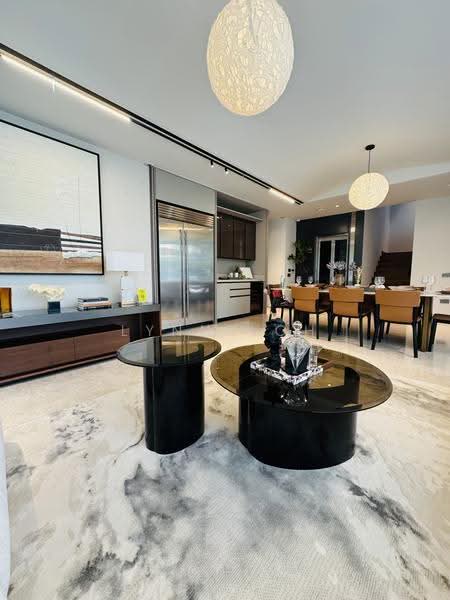 Villas @ Greenbank Park, 50 Greenbank Park, Clementi Park / Upper Bukit Timah, 5 Bedrooms, 5,436 sqft, Semi-Detached House For Sale, by Lynn Loh, 500115606 - Living Room - PropertyGuru.com.sg