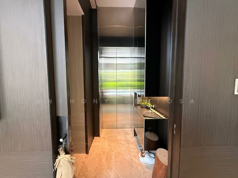 Leedon Residence, 6 Leedon Heights, 4 Bedrooms, 4,606 sqft, Condominium For Rent, by Anthony Sentosa, 500115608 - Entrance - PropertyGuru.com.sg