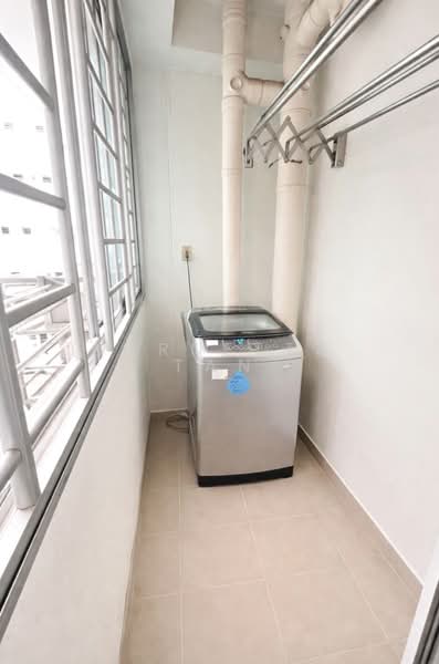 264C Compassvale Bow, 264C Compassvale Bow, 3 Bedrooms, 990 sqft, HDB Flat For Sale, by Vernetta Tan, 500115656 - Balcony - PropertyGuru.com.sg