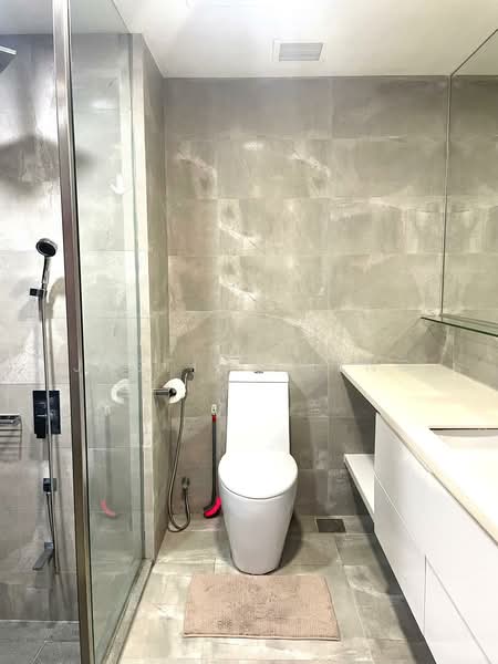 Seastrand, 1 Pasir Ris Link, Studio, 570 sqft, Condominium For Rent, by Justine Heng, 500115669 - Bathroom - PropertyGuru.com.sg