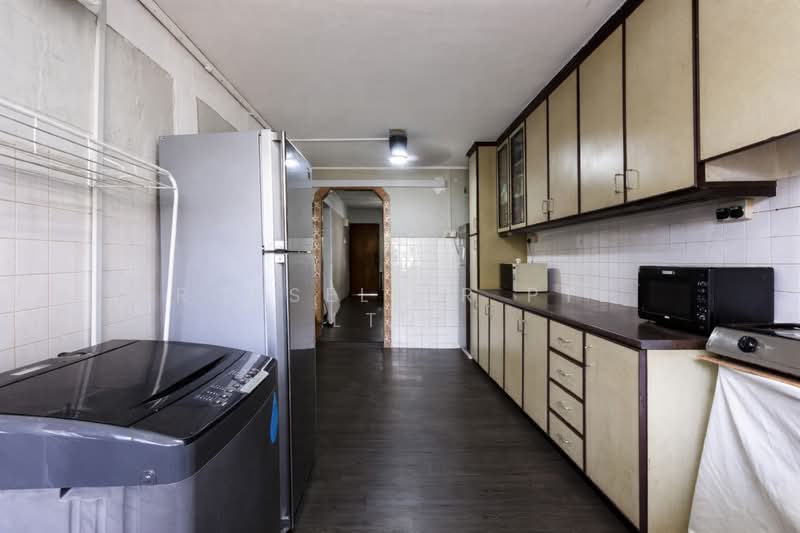 10 Teck Whye Avenue, 10 Teck Whye Avenue, 2 Bedrooms, 721 sqft, HDB Flat For Sale, by PROPSELLER PTE. LTD., 500115678 - Kitchen - PropertyGuru.com.sg