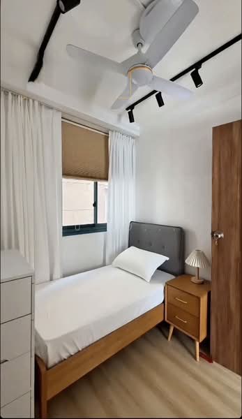 479 Segar Road, 479 Segar Road, 4 Bedrooms, 1,346 sqft, HDB Flat For Sale, by Joe Ng Xu Hong 黄緒汯, 500115682 - Bedroom - PropertyGuru.com.sg