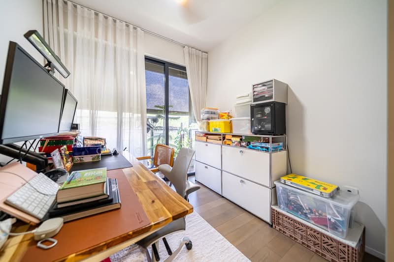 Parc Esta, 900 Sims Avenue, 3 Bedrooms, 1,023 sqft, Condominium For Sale, by Ong Yu Rong, 500115686 - Study - PropertyGuru.com.sg