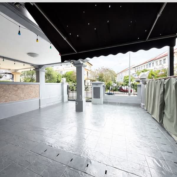 Loyang Villas, Loyang Rise, 5 Bedrooms, 2,551 sqft, Terraced House For Sale, by Nizam Adli Saparin, 500115688 - Exterior - PropertyGuru.com.sg