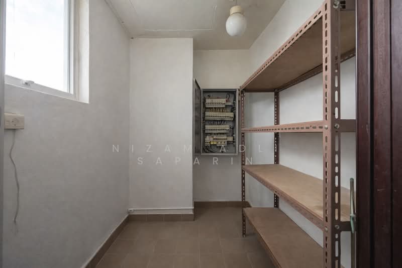 Loyang Villas, Loyang Rise, 5 Bedrooms, 2,551 sqft, Terraced House For Sale, by Nizam Adli Saparin, 500115688 - Interior - PropertyGuru.com.sg