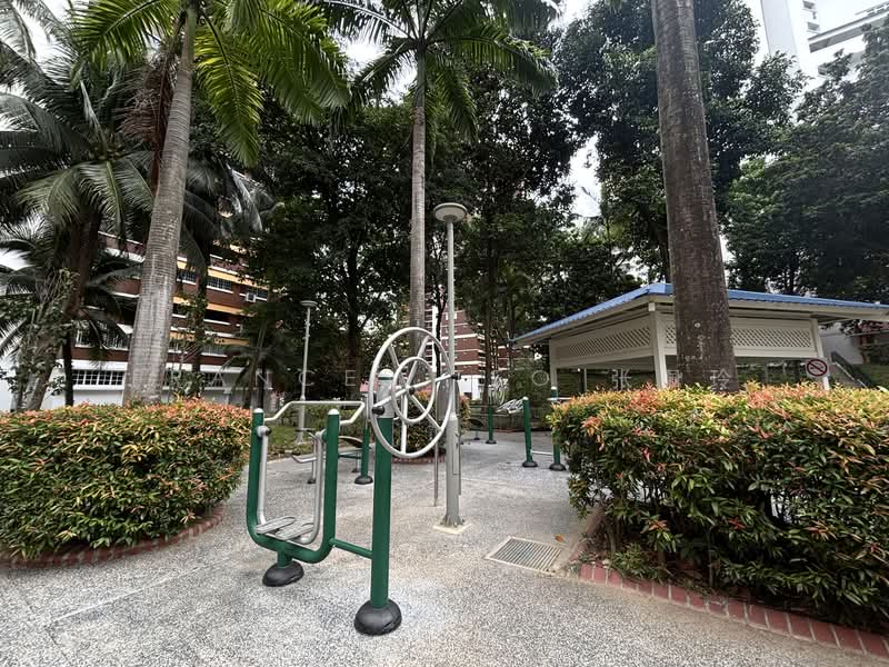 30 Holland Close, 30 Holland Close, 3 Bedrooms, 1,130 sqft, HDB Flat For Sale, by Frances Teo 张佩玲, 500115689 - Exterior - PropertyGuru.com.sg