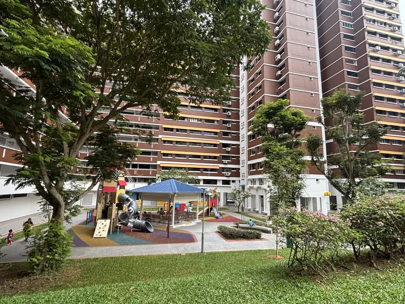 30 Holland Close, 30 Holland Close, 3 Bedrooms, 1,130 sqft, HDB Flat For Sale, by Frances Teo 张佩玲, 500115689 - Exterior - PropertyGuru.com.sg