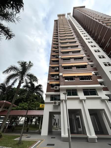 30 Holland Close, 30 Holland Close, 3 Bedrooms, 1,130 sqft, HDB Flat For Sale, by Frances Teo 张佩玲, 500115689 - Exterior - PropertyGuru.com.sg