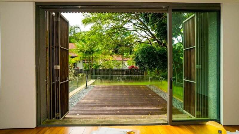 🌟 FINEST GCB good class bungalow off Old Holland, Bukit Timah GCB good class bungalow, 7 Bedrooms, 10,450 sqft, Bungalow House For Rent, by Julius WL Fock, 500115736 - Exterior - PropertyGuru.com.sg