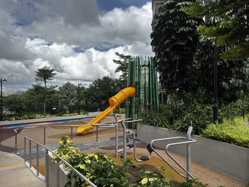 Sengkang Grand Residences, 76 Compassvale Bow, 1 Bedroom, 474 sqft, Condominium For Rent, by Tan Poh Ling Annie, 500115742 - Playground - PropertyGuru.com.sg