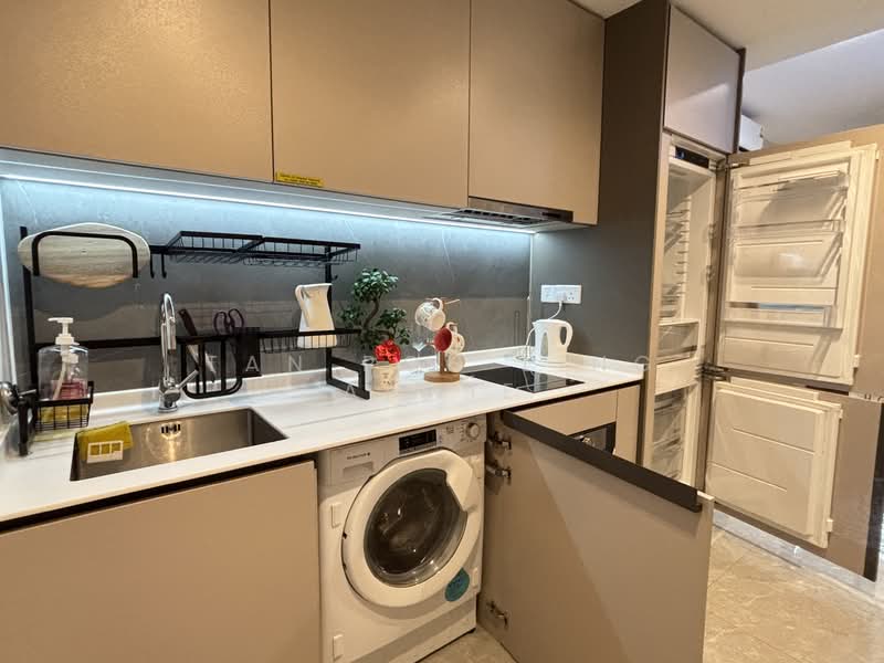 Sengkang Grand Residences, 76 Compassvale Bow, 1 Bedroom, 474 sqft, Condominium For Rent, by Tan Poh Ling Annie, 500115742 - Kitchen - PropertyGuru.com.sg