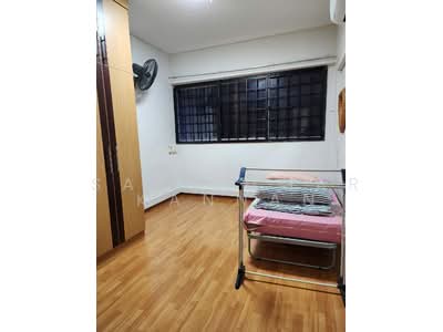 For Rent - 101 Tampines Street 11