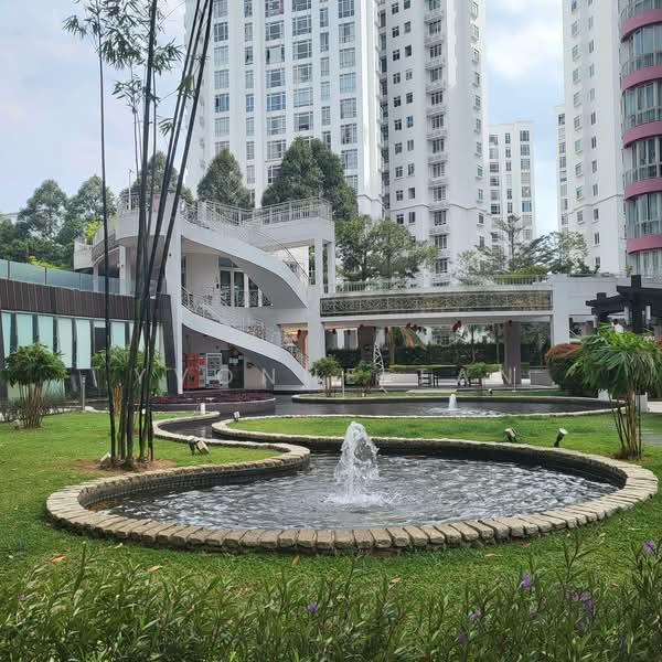 Rosewood, 11 Rosewood Drive, 3 Bedrooms, 1,173 sqft, Condominium For Sale, by Yvonne Tan, 500115745 - Exterior - PropertyGuru.com.sg