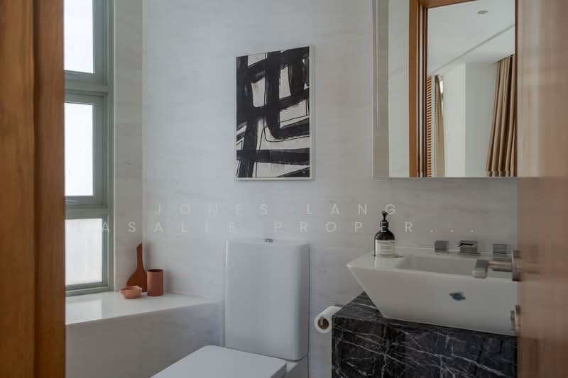 Residences @ Emerald Hill, 119 Emerald Hill Road, 4 Bedrooms, 2,282 sqft, Condominium For Sale, by Cynthia Wong, 500115770 - Bathroom - PropertyGuru.com.sg