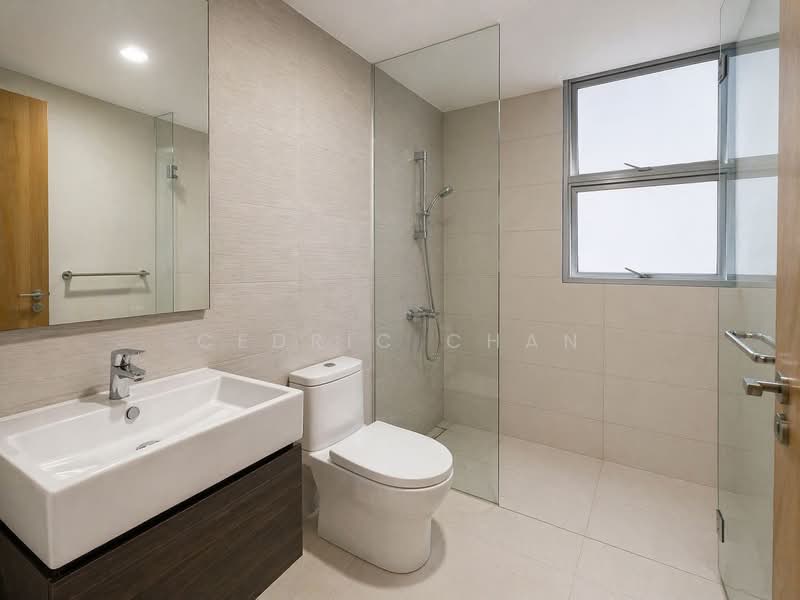 Prive, 35 Punggol Field, 3 Bedrooms, 1,055 sqft, Executive Condominium For Sale, by Cedric Chan, 500115772 - Bathroom - PropertyGuru.com.sg