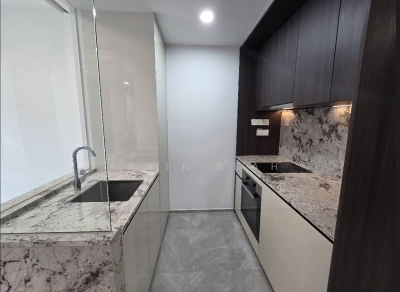 Tembusu Grand, 94 Jalan Tembusu, 2 Bedrooms, 743 sqft, Condominium For Sale, by Karen Seah, 500115779 - Kitchen - PropertyGuru.com.sg