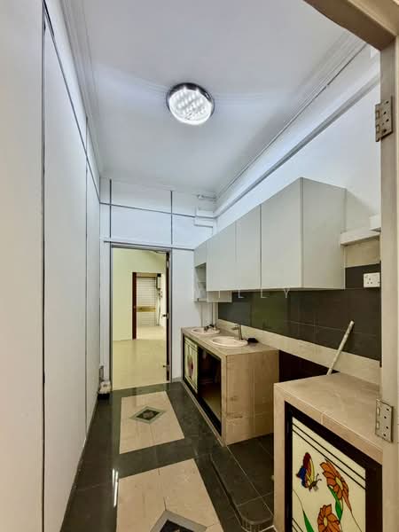 Shun Li Industrial Complex, 705 Sims Drive, 3,294 sqft, Light Industrial (B1) For Rent, by Lim Willy, 500115785 - Kitchen - CommercialGuru.com.sg