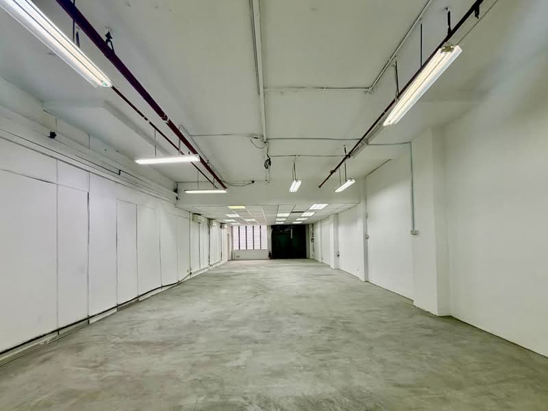 Shun Li Industrial Complex, 705 Sims Drive, 3,294 sqft, Light Industrial (B1) For Rent, by Lim Willy, 500115785 - Interior - CommercialGuru.com.sg