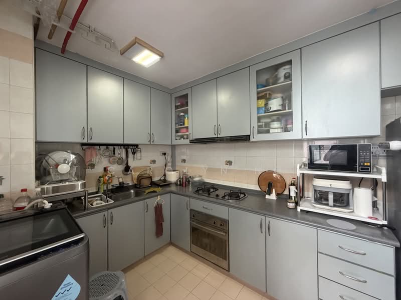 689B Woodlands Drive 75, 689B Woodlands Drive 75, 3 Bedrooms, 1,184 sqft, HDB Flat For Sale, by Carolyn Ng, 500115787 - Kitchen - PropertyGuru.com.sg