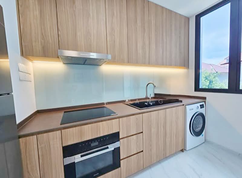 K Suites, 21 Lorong K Telok Kurau, 4 Bedrooms, 1,076 sqft, Apartment For Sale, by Rica Yang, 500115789 - Kitchen - PropertyGuru.com.sg