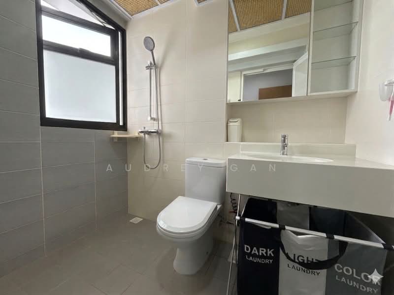 809A Choa Chu Kang Avenue 1, 809A Choa Chu Kang Avenue 1, 3 Bedrooms, 1,205 sqft, HDB Flat For Sale, by Audrey Gan, 500115791 - Bathroom - PropertyGuru.com.sg