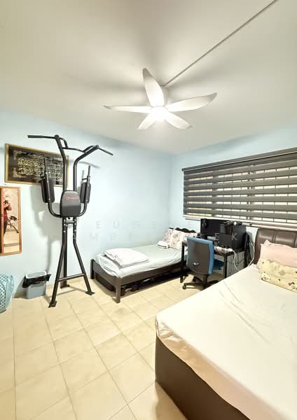 230 Pending Road, 230 Pending Road, 2 Bedrooms, 786 sqft, HDB Flat For Sale, by Eugene Cambert Bek, 500115795 - Bedroom - PropertyGuru.com.sg