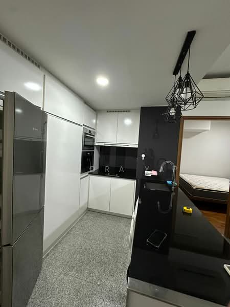 Seahill, 119 West Coast Crescent, 1 Bedroom, 549 sqft, Condominium For Rent, by Sandra Yap, 500115826 - Kitchen - PropertyGuru.com.sg