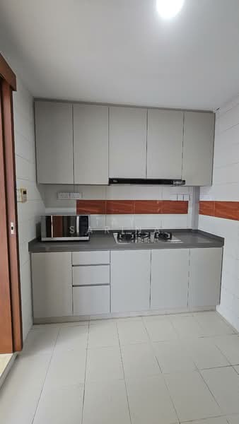 Derbyshire Heights, 3 Derbyshire Road, 3 Bedrooms, 1,324 sqft, Apartment For Rent, by Tay Sarina, 500115847 - Kitchen - PropertyGuru.com.sg