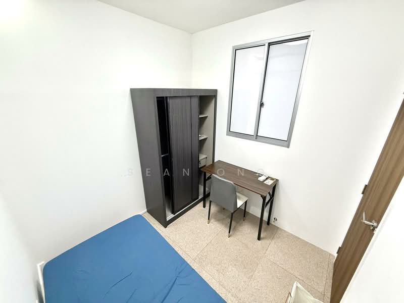 Mendon Spring, 198 Pasir Panjang Road, Room Rental, 100 sqft, Condominium For Rent, by Sean Ong, 500115870 - Bedroom - PropertyGuru.com.sg