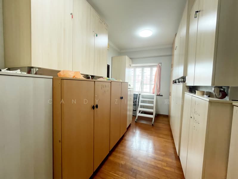 Almond Crescent, , 5 Bedrooms, 4,500 sqft, Corner Terrace For Sale, by Candy ZiQi 紫绮, 500115890 - PropertyGuru.com.sg