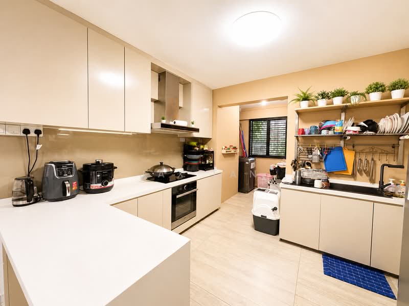 239 Choa Chu Kang Central, 239 Choa Chu Kang Central, 3 Bedrooms, 1,227 sqft, HDB Flat For Sale, by Jax Tan, 500115891 - Kitchen - PropertyGuru.com.sg